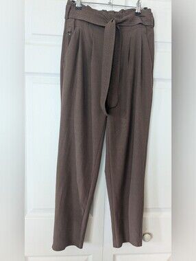 Athleta Brown Paperbag Waist Pleated Trousers. Skyline Plaid